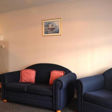 Feilding Motel Екстер'єр фото