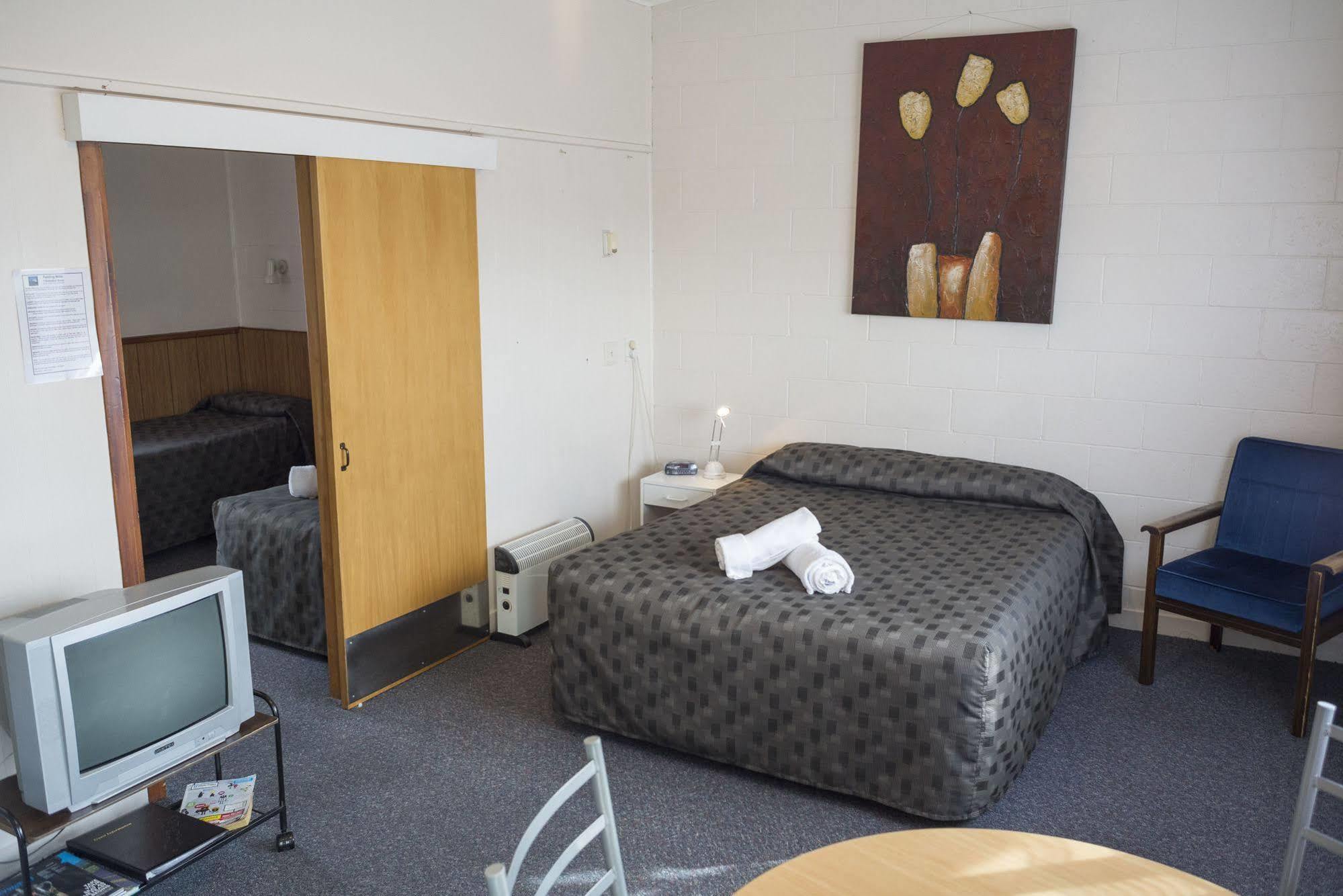 Feilding Motel Екстер'єр фото