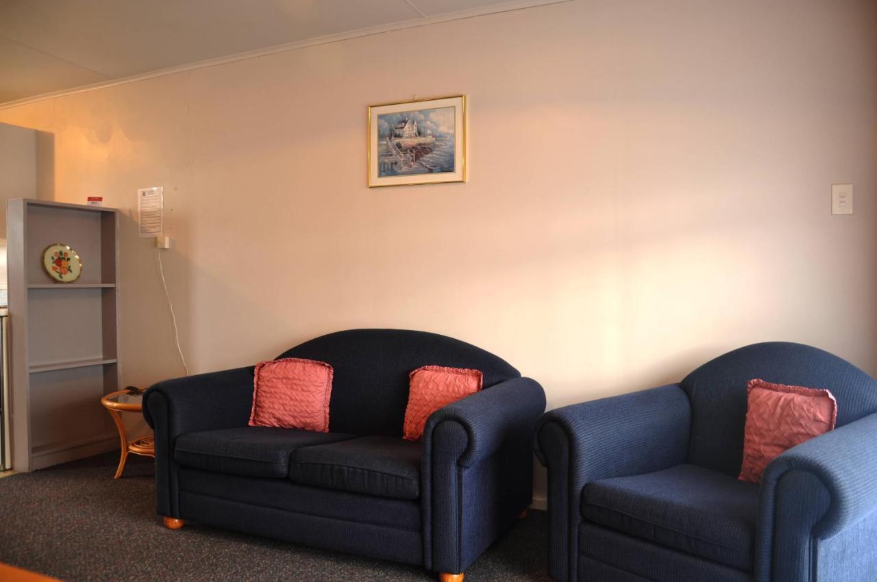 Feilding Motel Екстер'єр фото