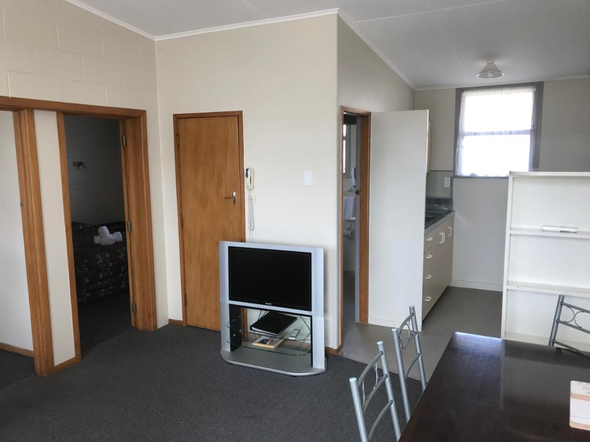 Feilding Motel Екстер'єр фото